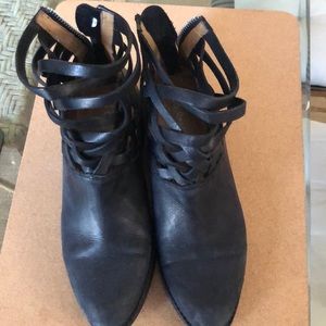 Chocolat Blu ankle boots